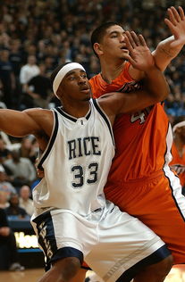 乐鱼体育网页登录-中超防守端关键球员影响力分析，中超控球最好的球队